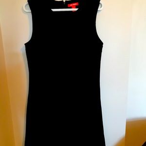 Black Dress fitted Joe Fresh size M never worn
